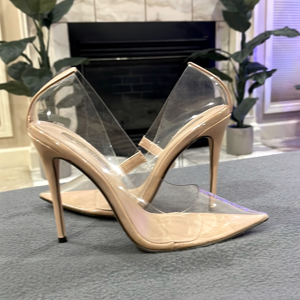 Nude Clear Heel Never Worn size 9 from Miss Lola